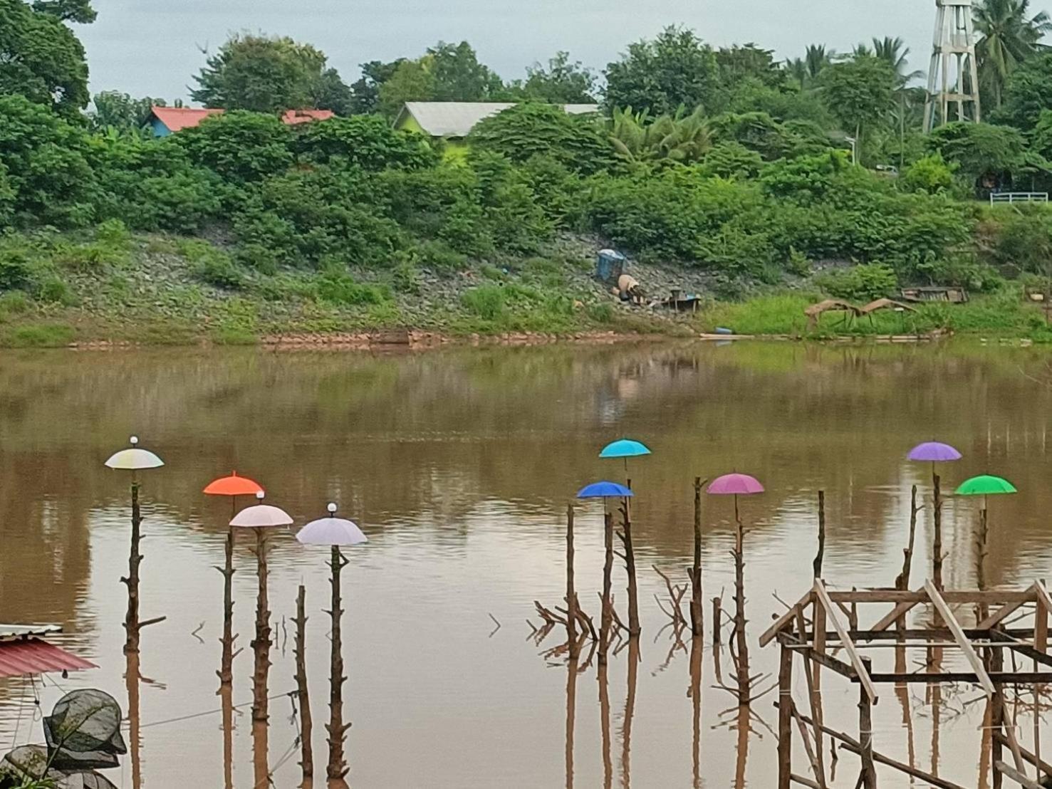เฮือนน้ำน่าน House By The River Nan Uttaradit Exterior photo